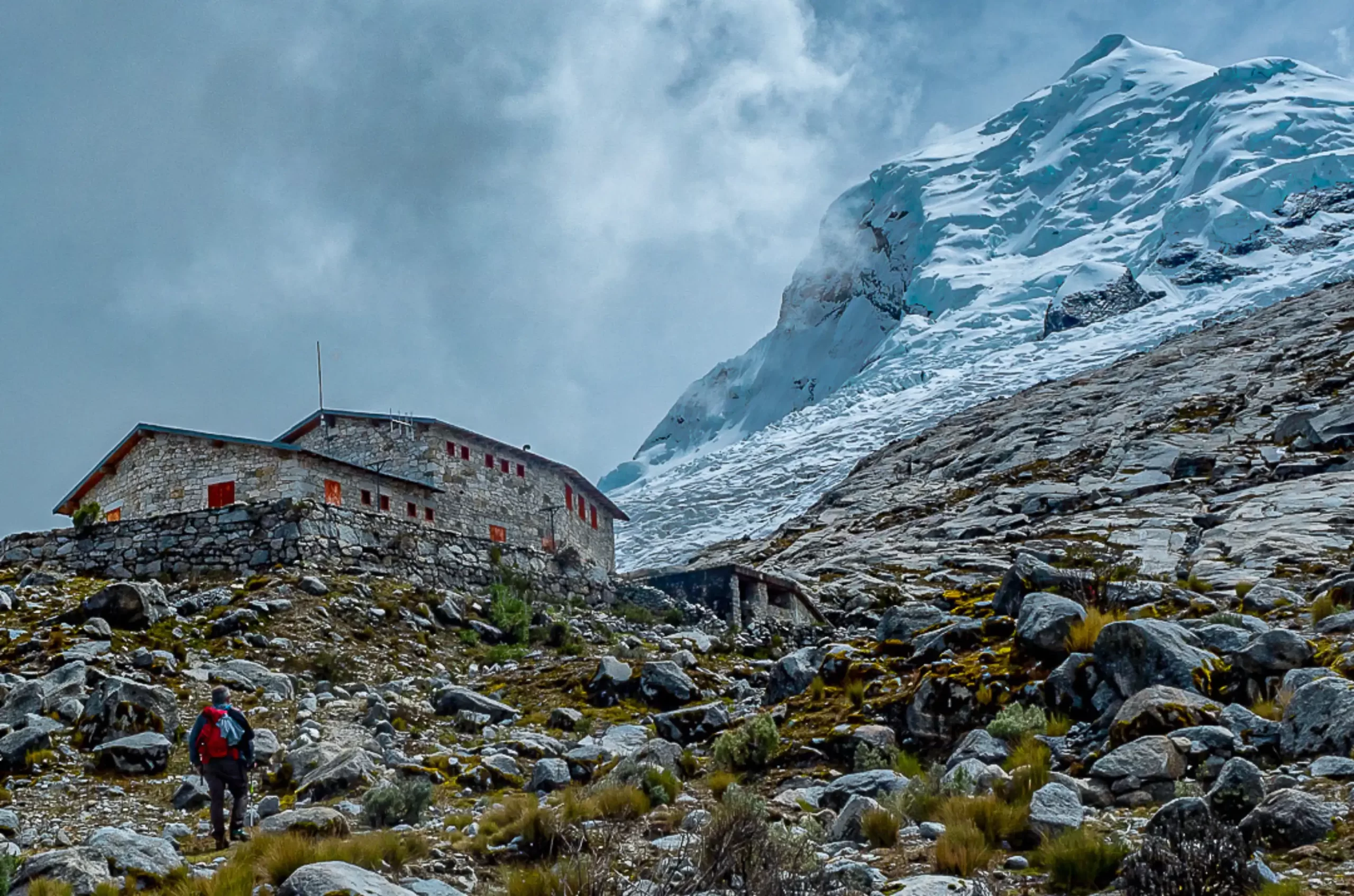 Trek Refugio Huascaran Nevado