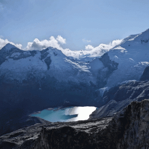 Akilpo-Ishinca-High-Route-Trek