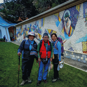 Trek-to-Contrahierbas-Refuge