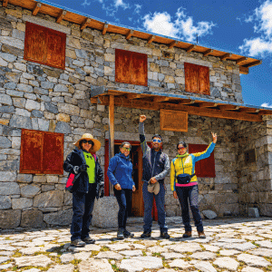 Trek-to-Huascarán-Refuge-2D1