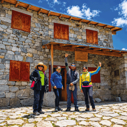 Trek-to-Huascarán-Refuge-2D1