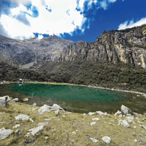 Uruscocha-Lake-Trek